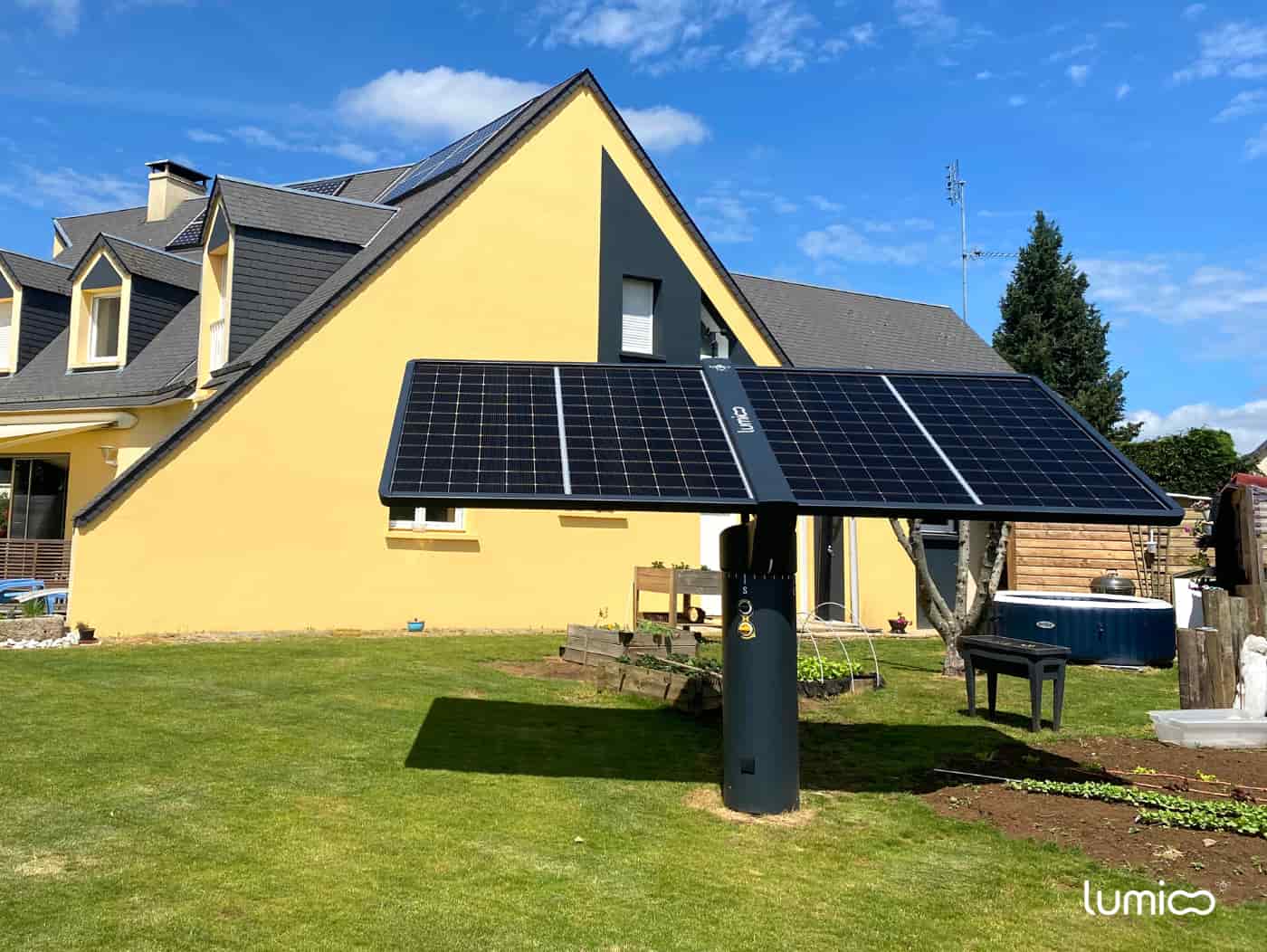 Lire la suite à propos de l’article Photos : les nouvelles installations du suiveur solaire Lumioo
